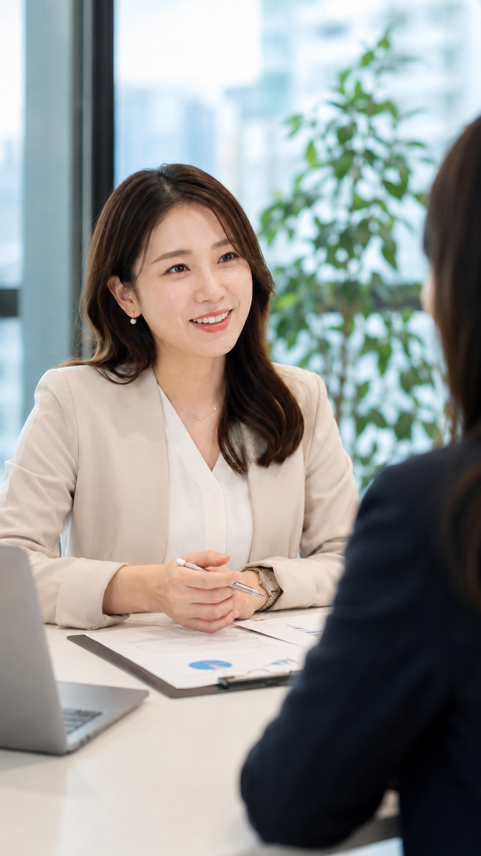 営業職／人材コーディネーターとして求職者に向き合う社員